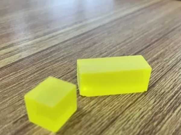 纯YAG晶体